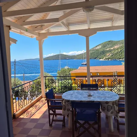 Hotel de apartamente Eptanisa