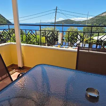 Eptanisa Hotel de apartamente Mikros Gialos