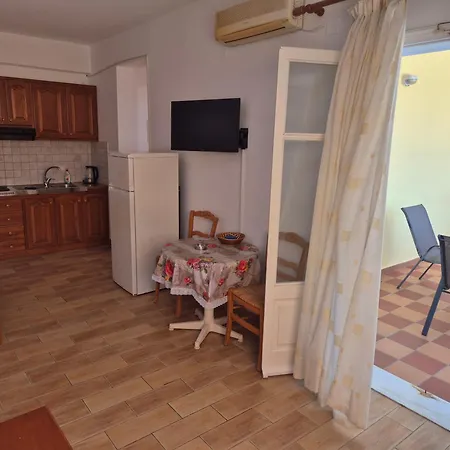 Eptanisa Hotel de apartamente 3*