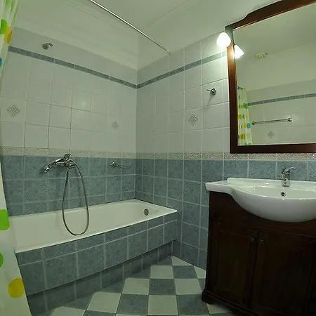 Eptanisa Apt-hotel 3* Mikros Gialos
