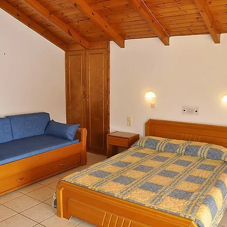 Eptanisa Apt-hotel Mikros Gialos