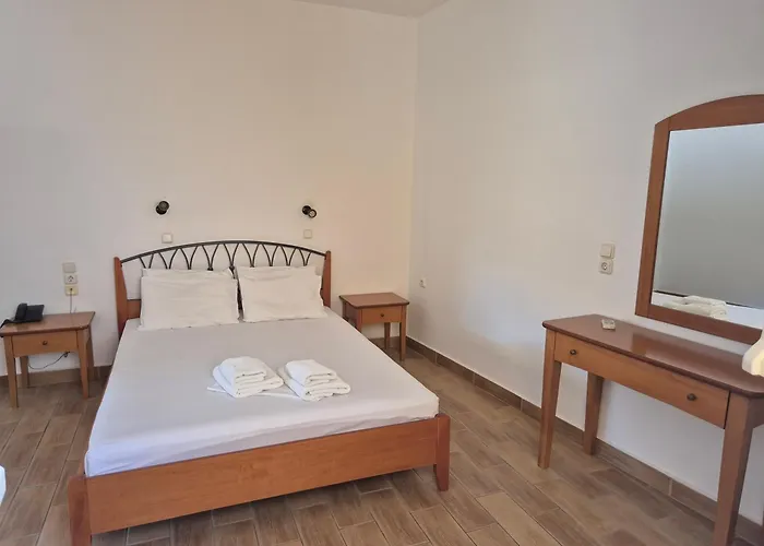 Eptanisa Apart-hotel Mikros Gialos