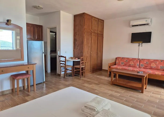 Eptanisa Apart-hotel 3*