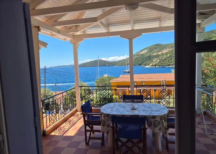 Apart-hotel Eptanisa