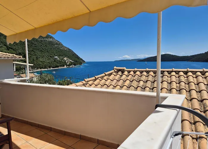 Apart-hotel Eptanisa Mikros Gialos