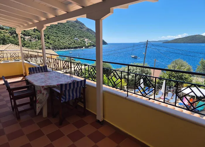 Apart-hotel Eptanisa Mikros Gialos