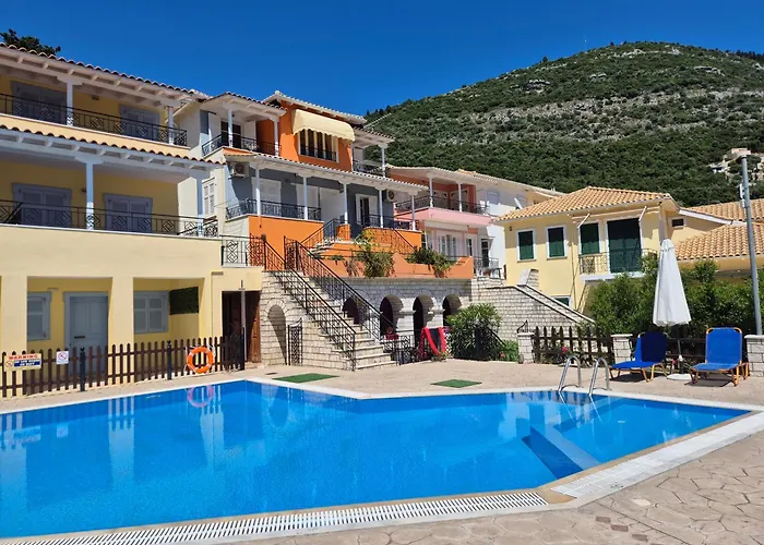 Eptanisa 3* Mikros Gialos