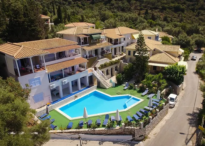 Eptanisa 3* Mikros Gialos